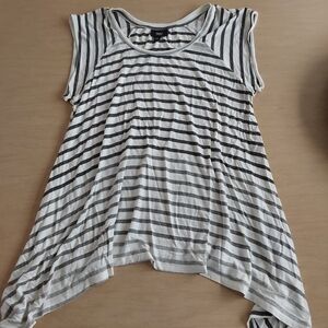 Mossimo Black and White Striped Short Sleeve Top Large